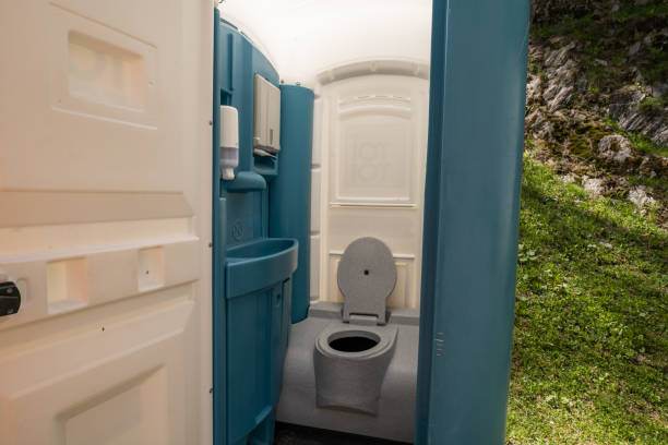 Best Construction Site Portable Toilets  in Universal City, TX